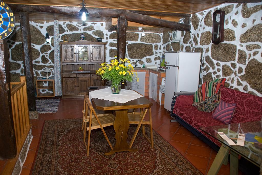 Casa Na Montanha Da Neve Διαμέρισμα Seia Δωμάτιο φωτογραφία